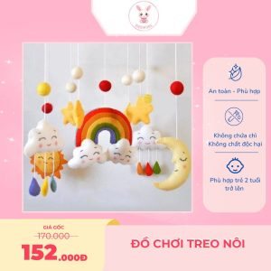 Đồ chơi treo nôi nhiều màu sắc và kiểu dáng, kích thích thị giác cho bé